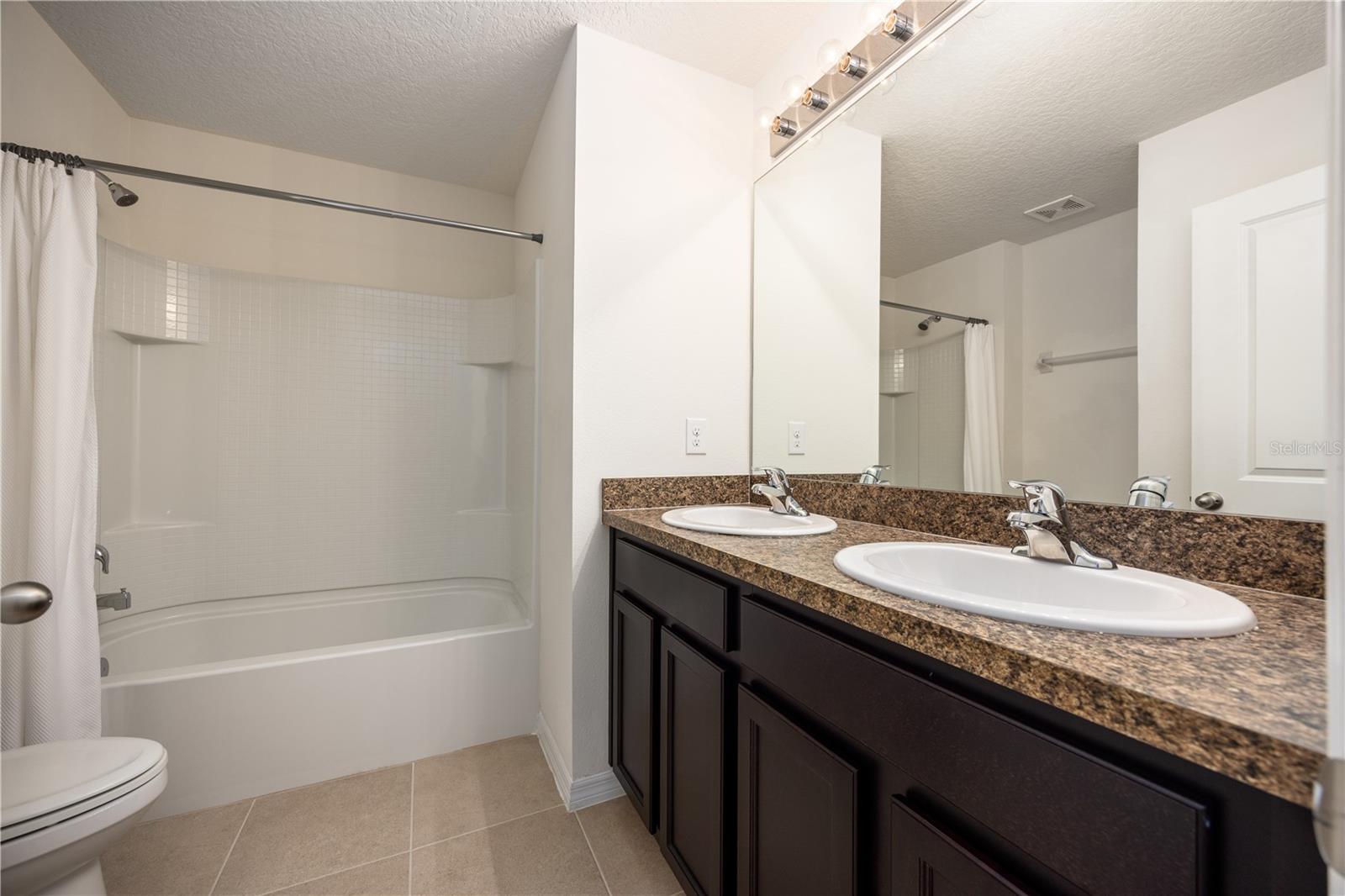 Image 41 of 46 For 19553 229th Street
