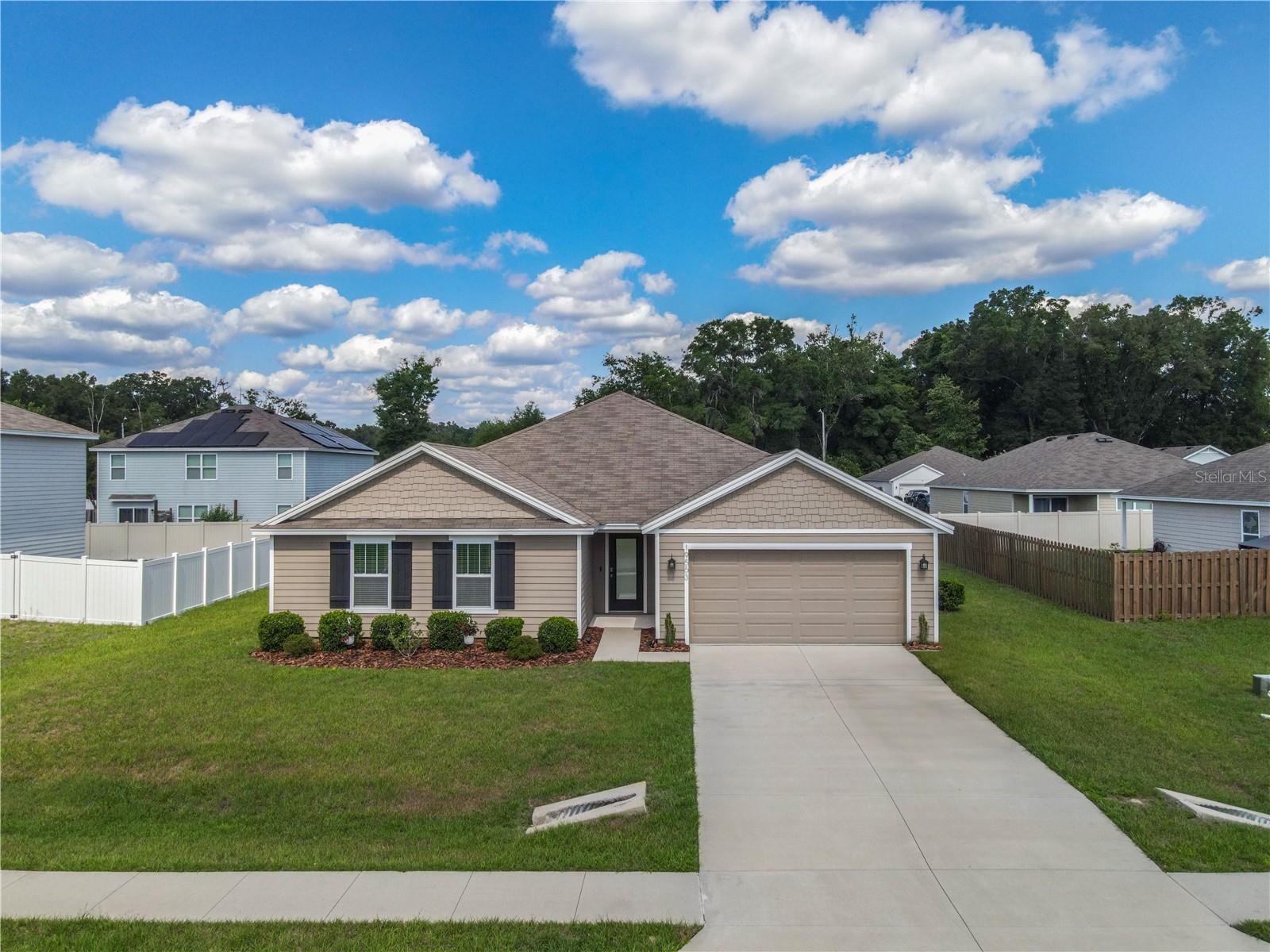 Image 5 of 46 For 19553 229th Street