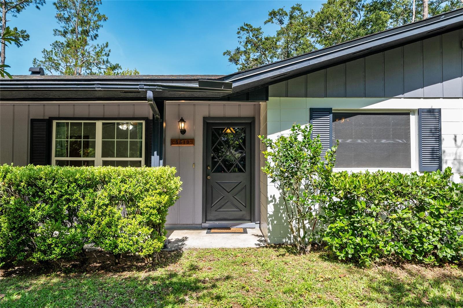 Image 2 of 62 For 5610 29th Terrace