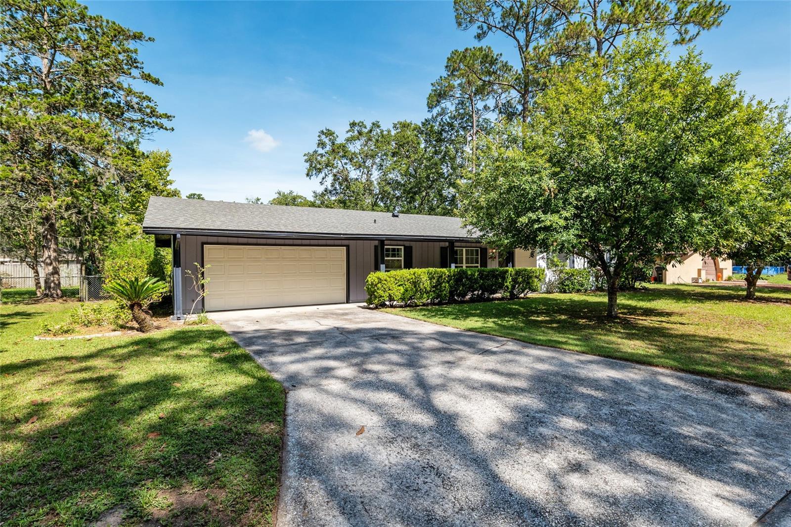 Image 3 of 62 For 5610 29th Terrace