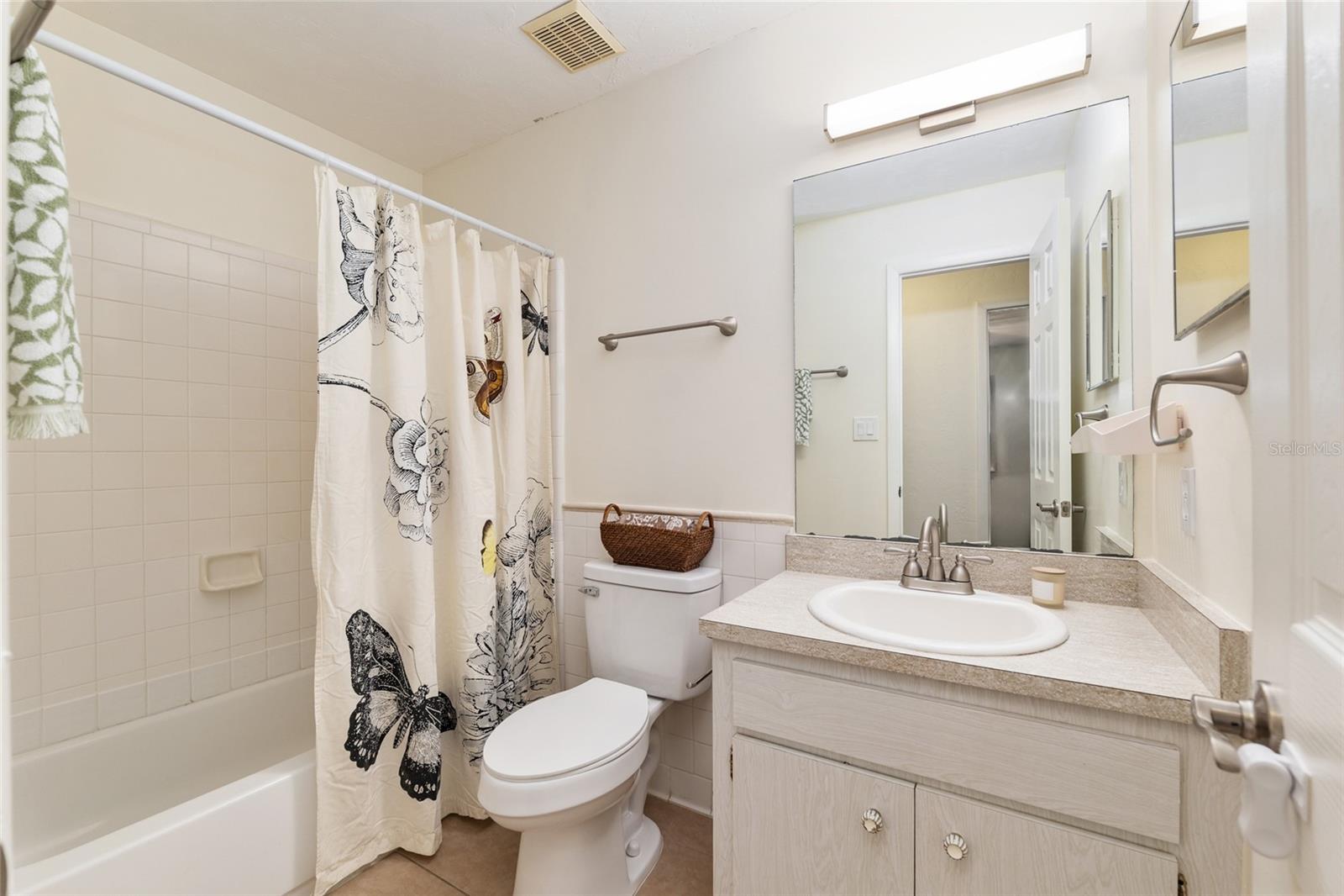 Image 39 of 62 For 5610 29th Terrace