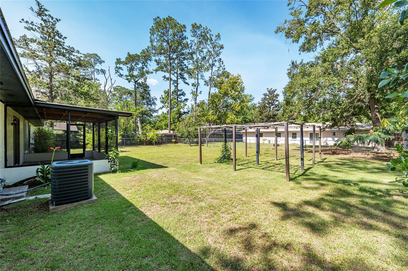 Image 51 of 62 For 5610 29th Terrace