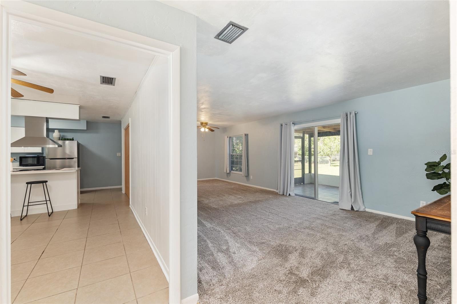 Image 8 of 62 For 5610 29th Terrace