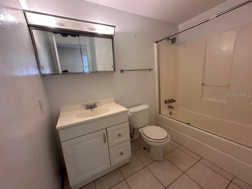 Image 11 of 14 For 109 16th Avenue Q101