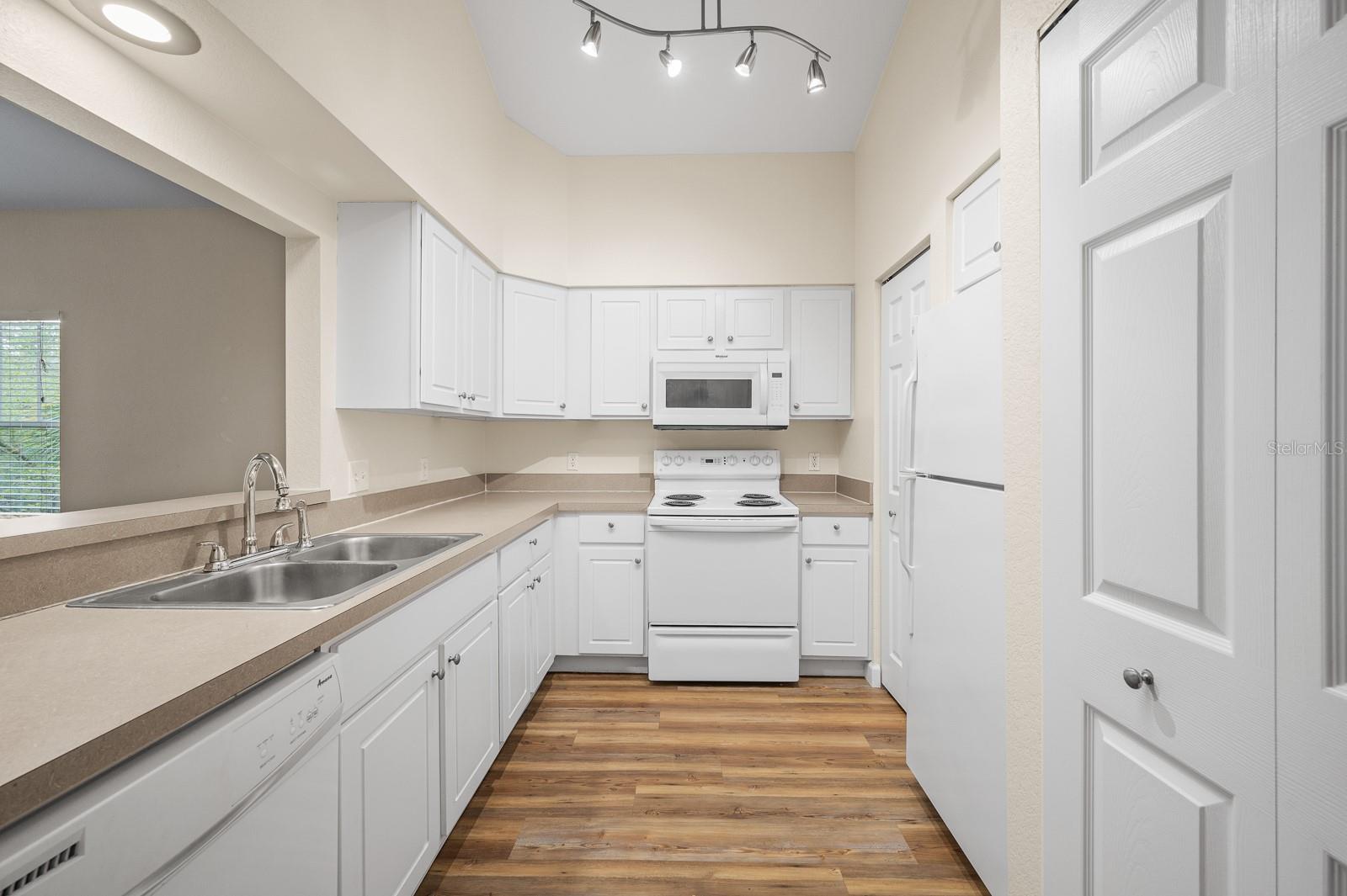 Image 10 of 47 For 9119 52nd Avenue C301