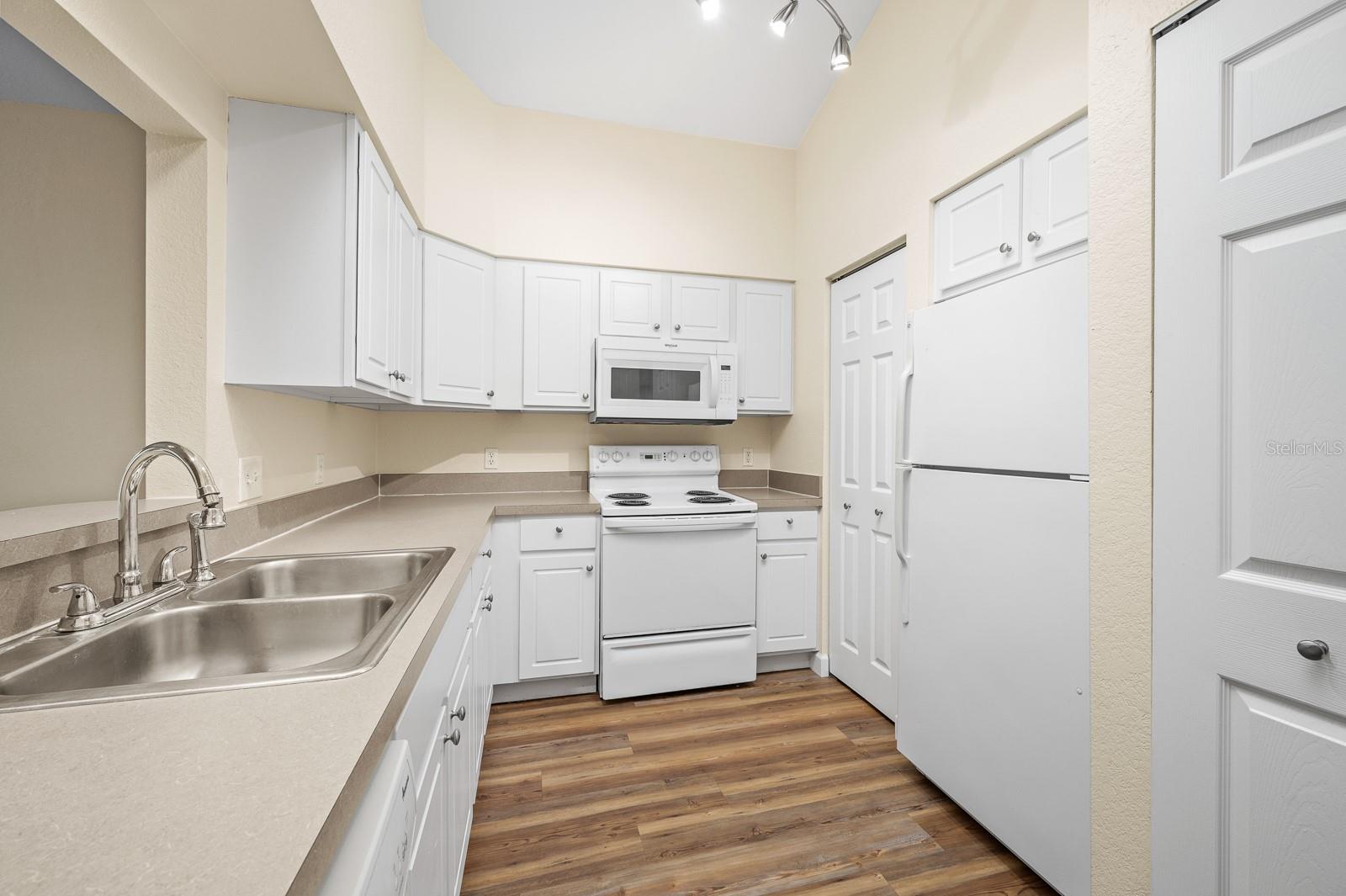 Image 12 of 47 For 9119 52nd Avenue C301