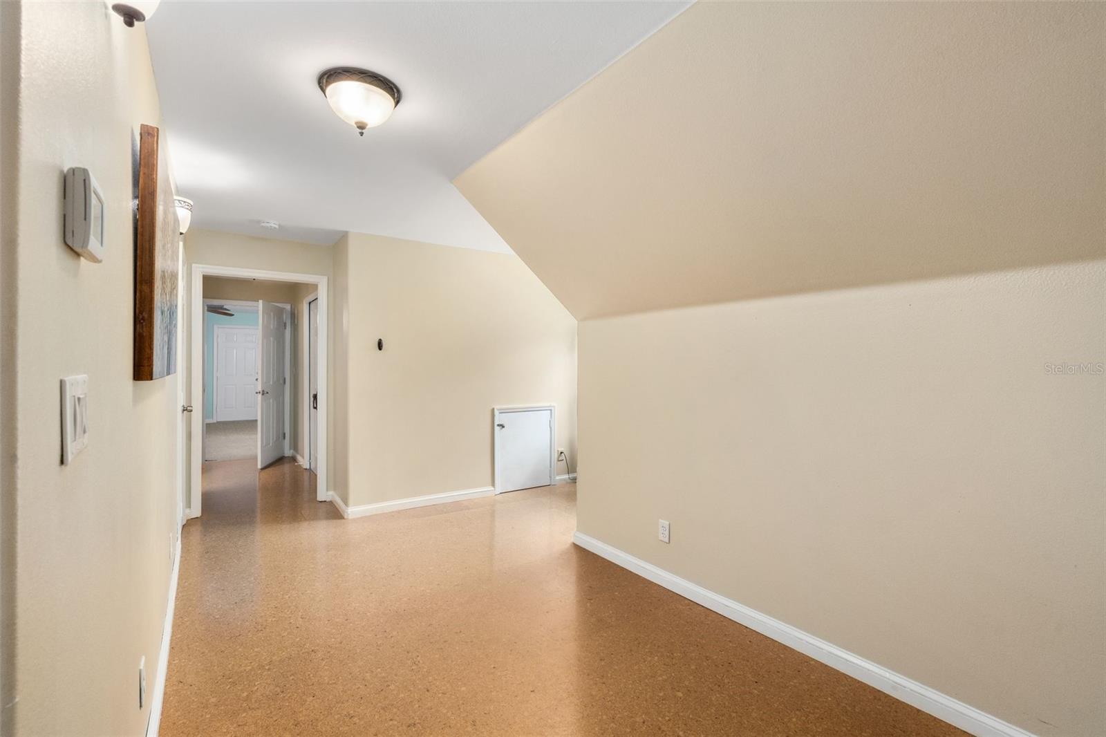 Image 28 of 51 For 14204 70th Street