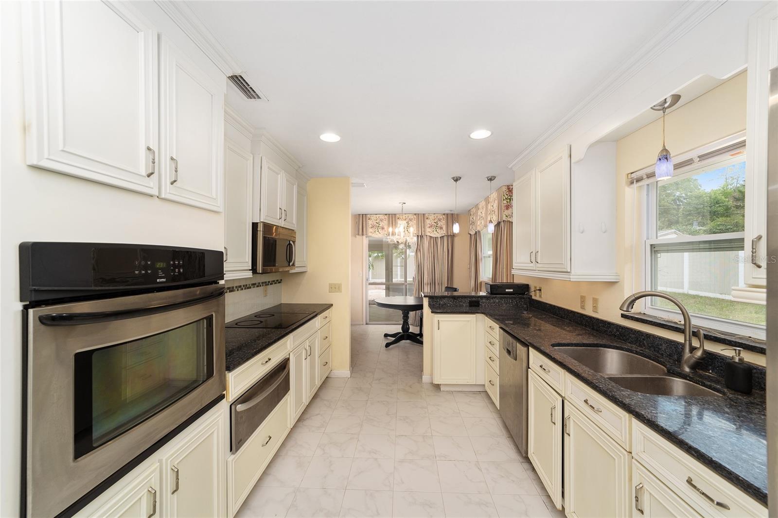 Image 4 of 39 For 1716 22nd Street