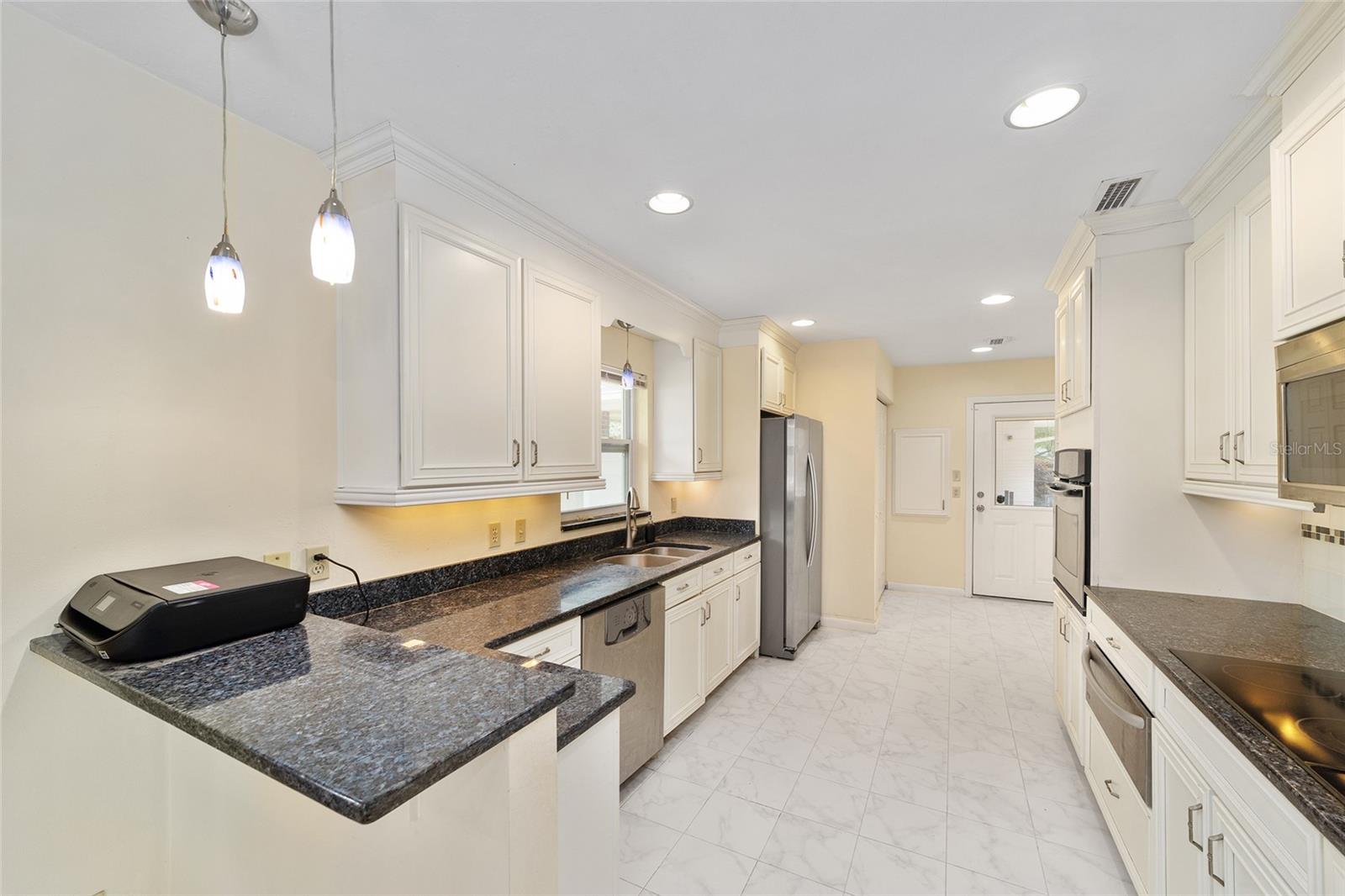 Image 5 of 39 For 1716 22nd Street