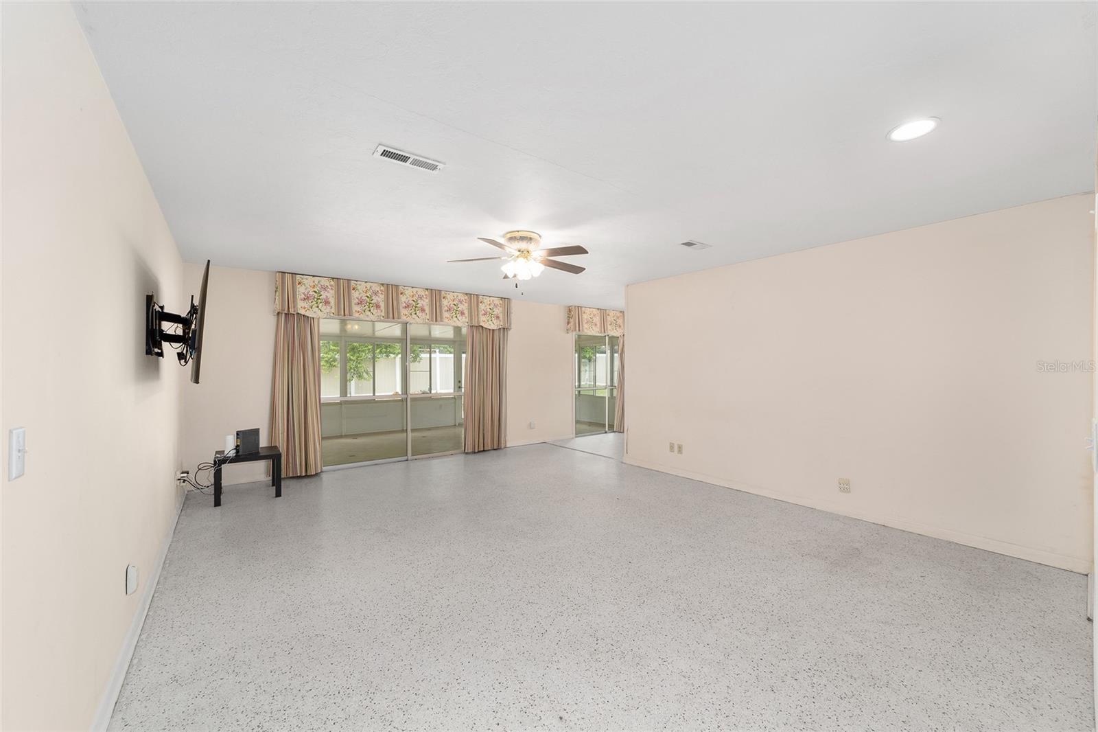 Image 9 of 39 For 1716 22nd Street
