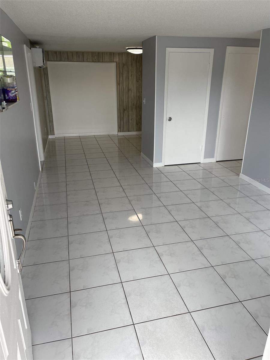 Image 11 of 31 For 6019 Fern Street