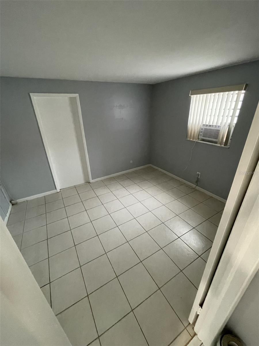 Image 12 of 31 For 6019 Fern Street