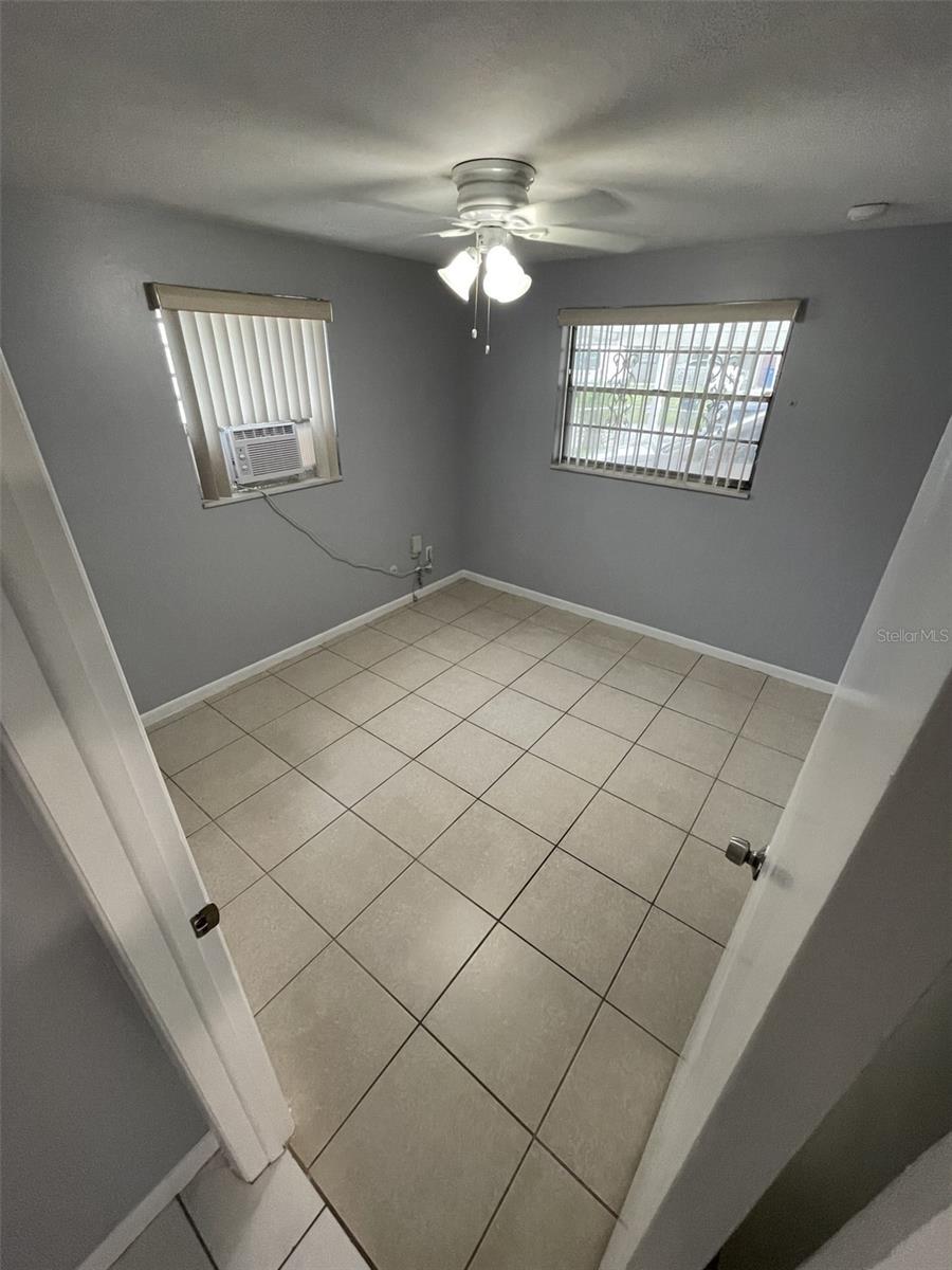 Image 16 of 31 For 6019 Fern Street