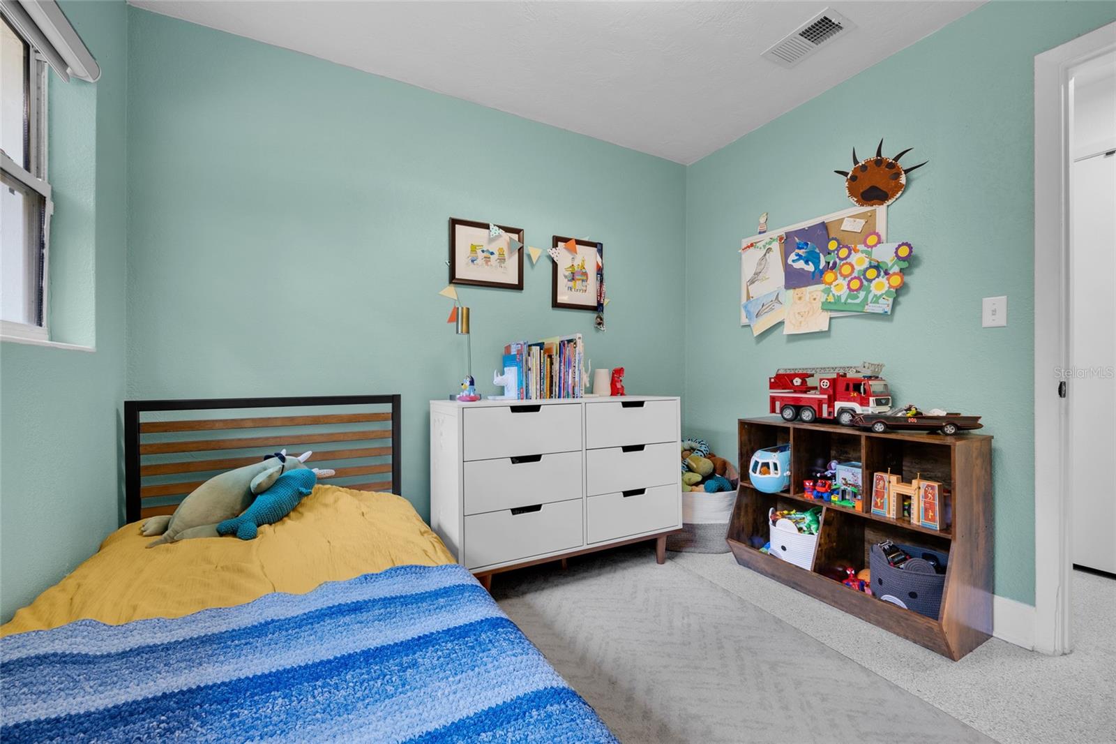 Image 13 of 31 For 541 10th Street