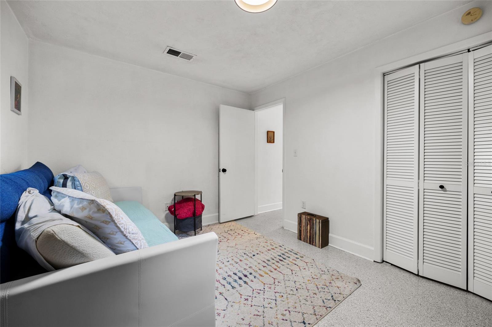 Image 20 of 31 For 541 10th Street