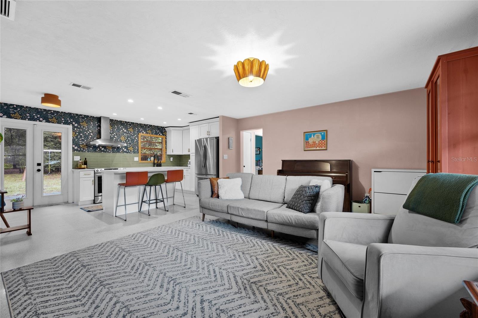 Image 6 of 31 For 541 10th Street