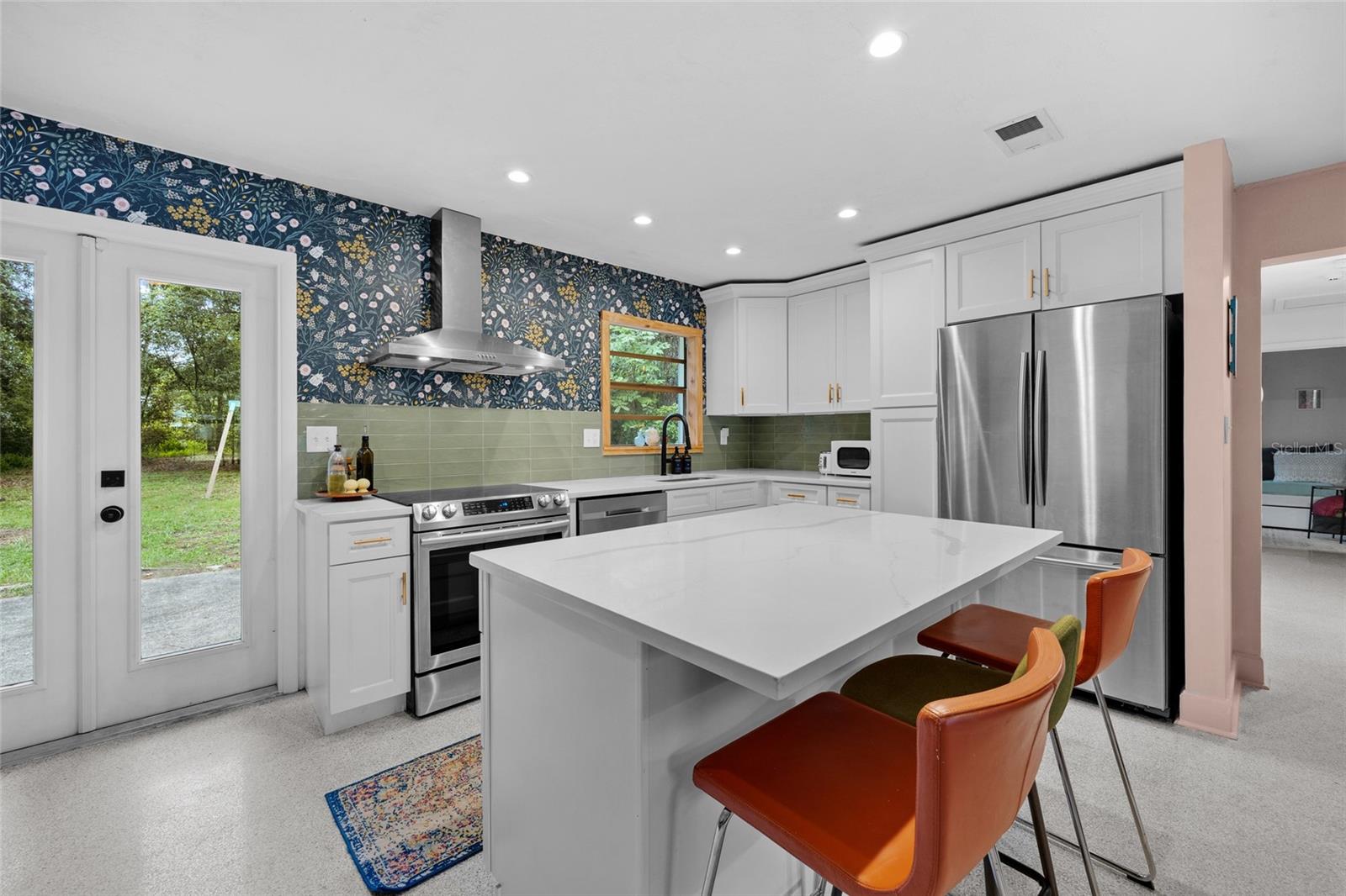 Image 7 of 31 For 541 10th Street