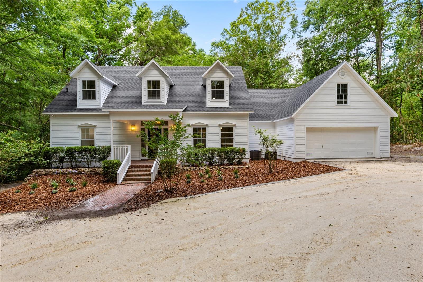 Image 42 of 45 For 276 Woodland Avenue