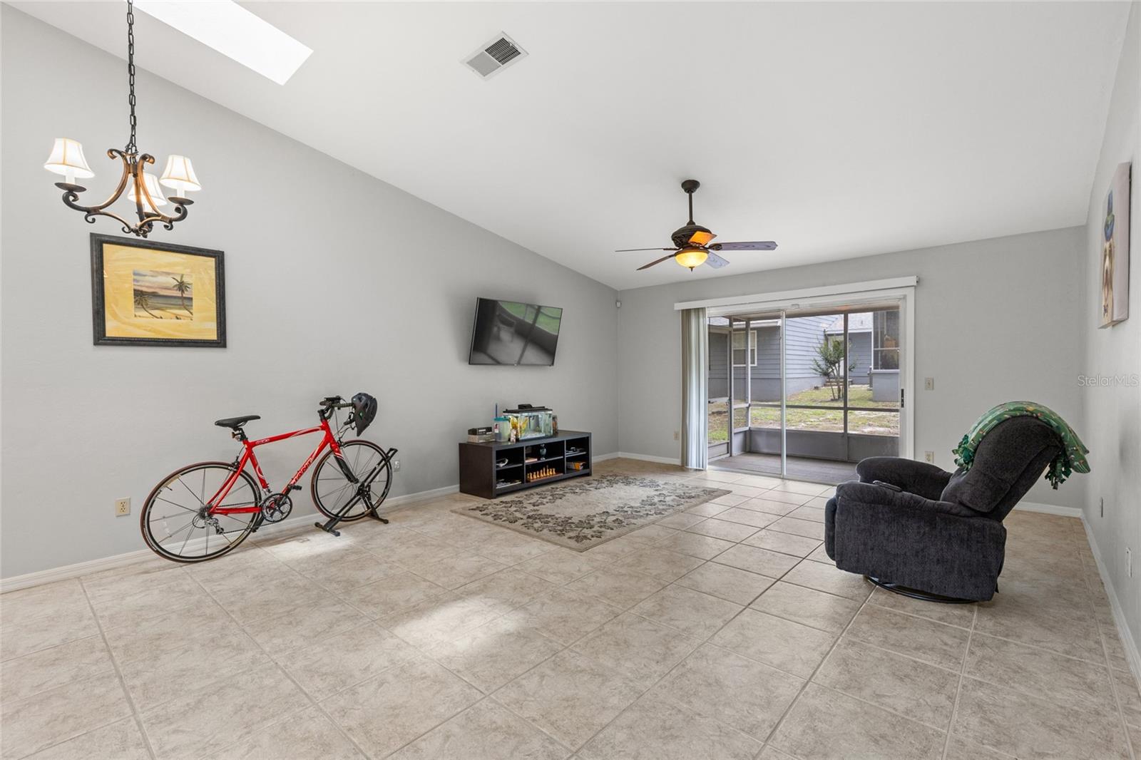 Image 7 of 24 For 364 48th Boulevard K