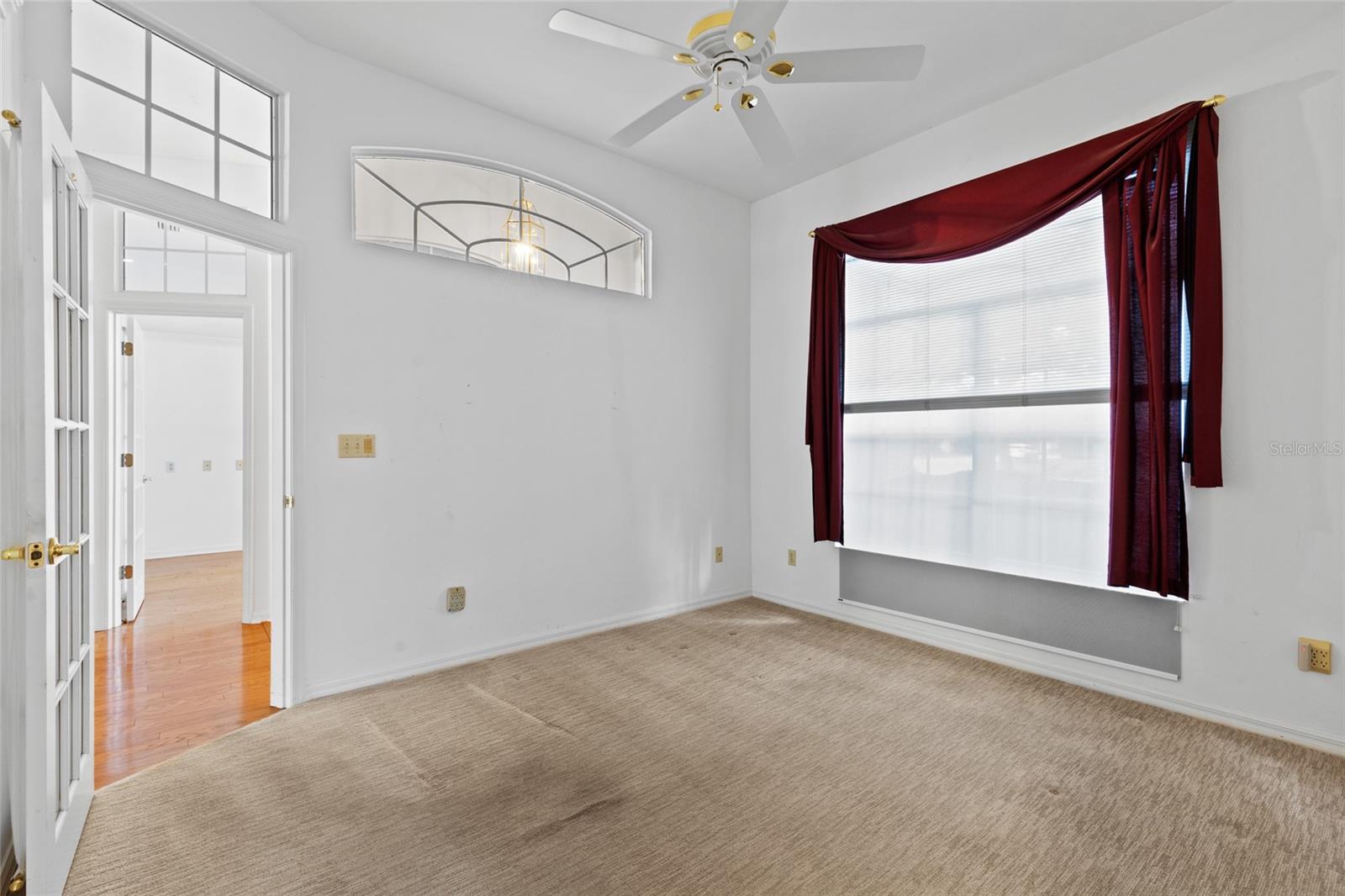 Image 14 of 34 For 6915 49th Street