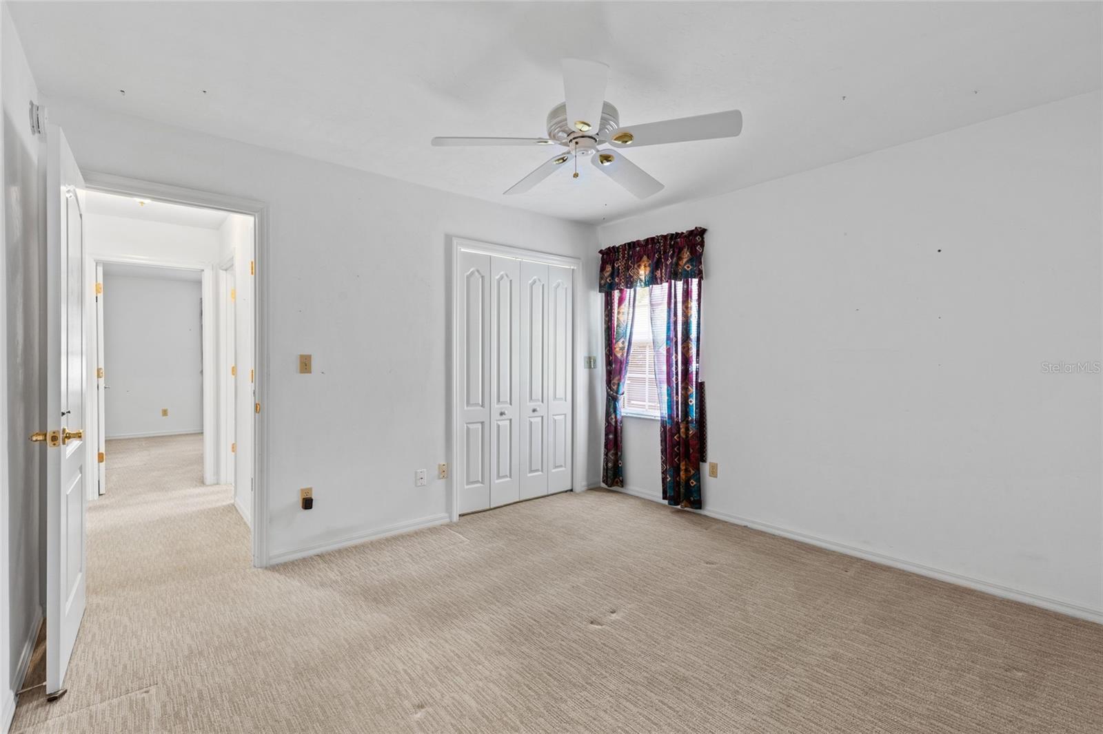 Image 17 of 34 For 6915 49th Street