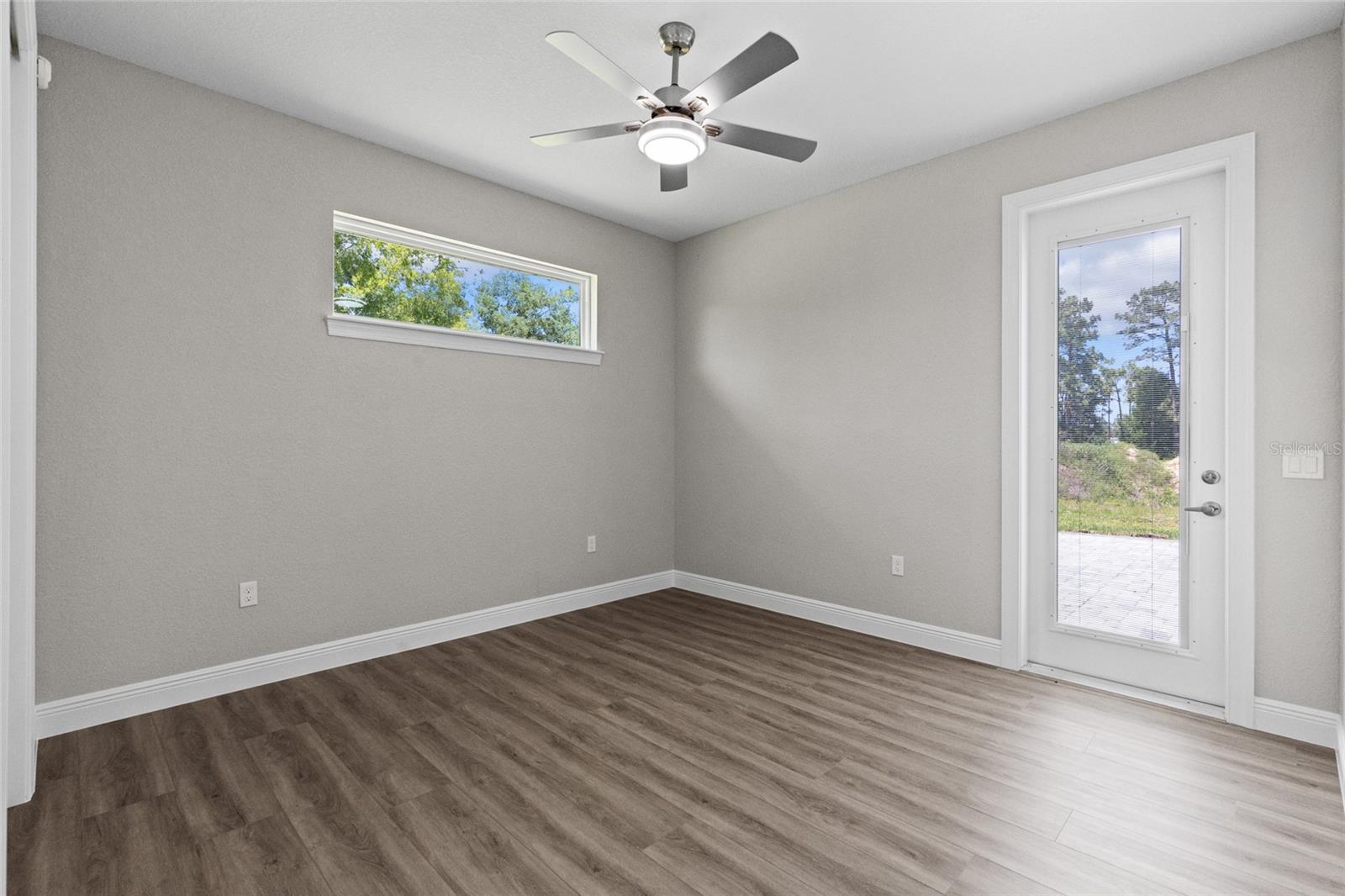 Image 24 of 54 For 17781 72nd Street Road