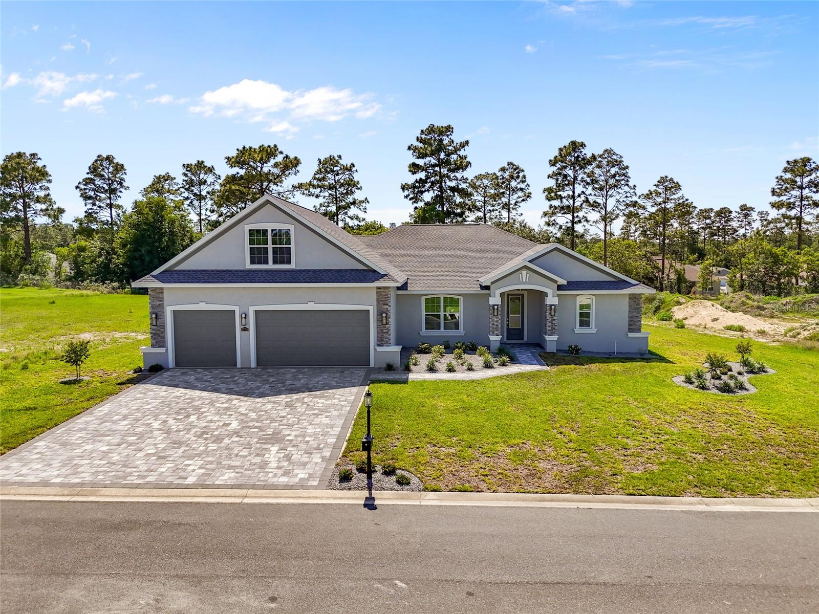 Image 47 of 54 For 17781 72nd Street Road