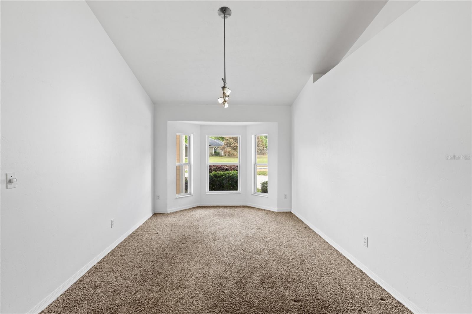 Image 6 of 33 For 6454 84th Terrace