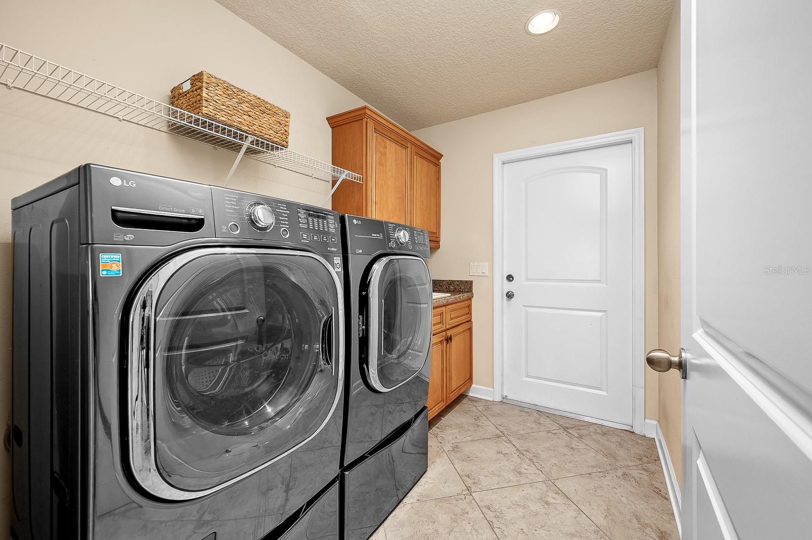 Image 23 of 33 For 19152 228th Way