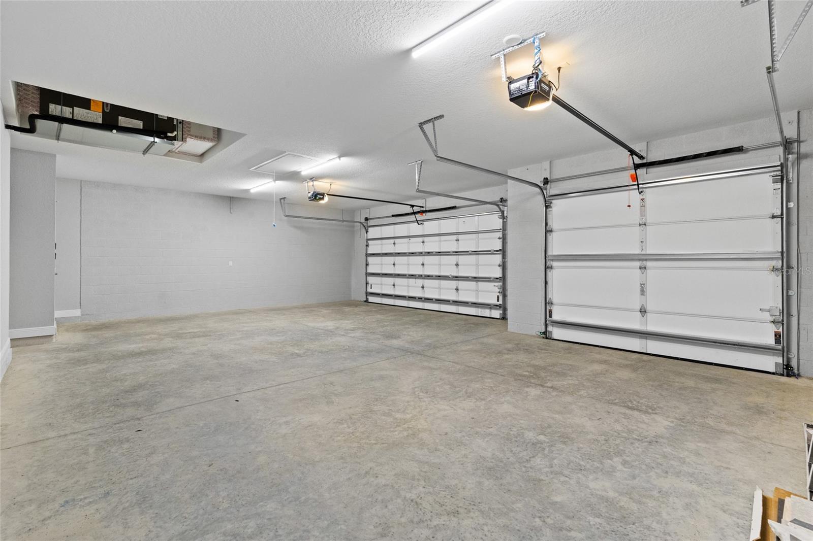 Image 31 of 36 For 17887 72nd Street Road