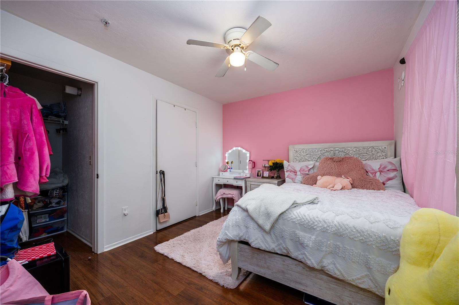 Image 16 of 33 For 4000 23rd Street 5-105