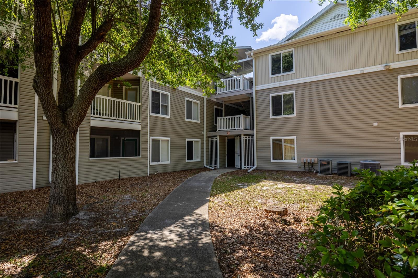 Image 32 of 33 For 4000 23rd Street 5-105