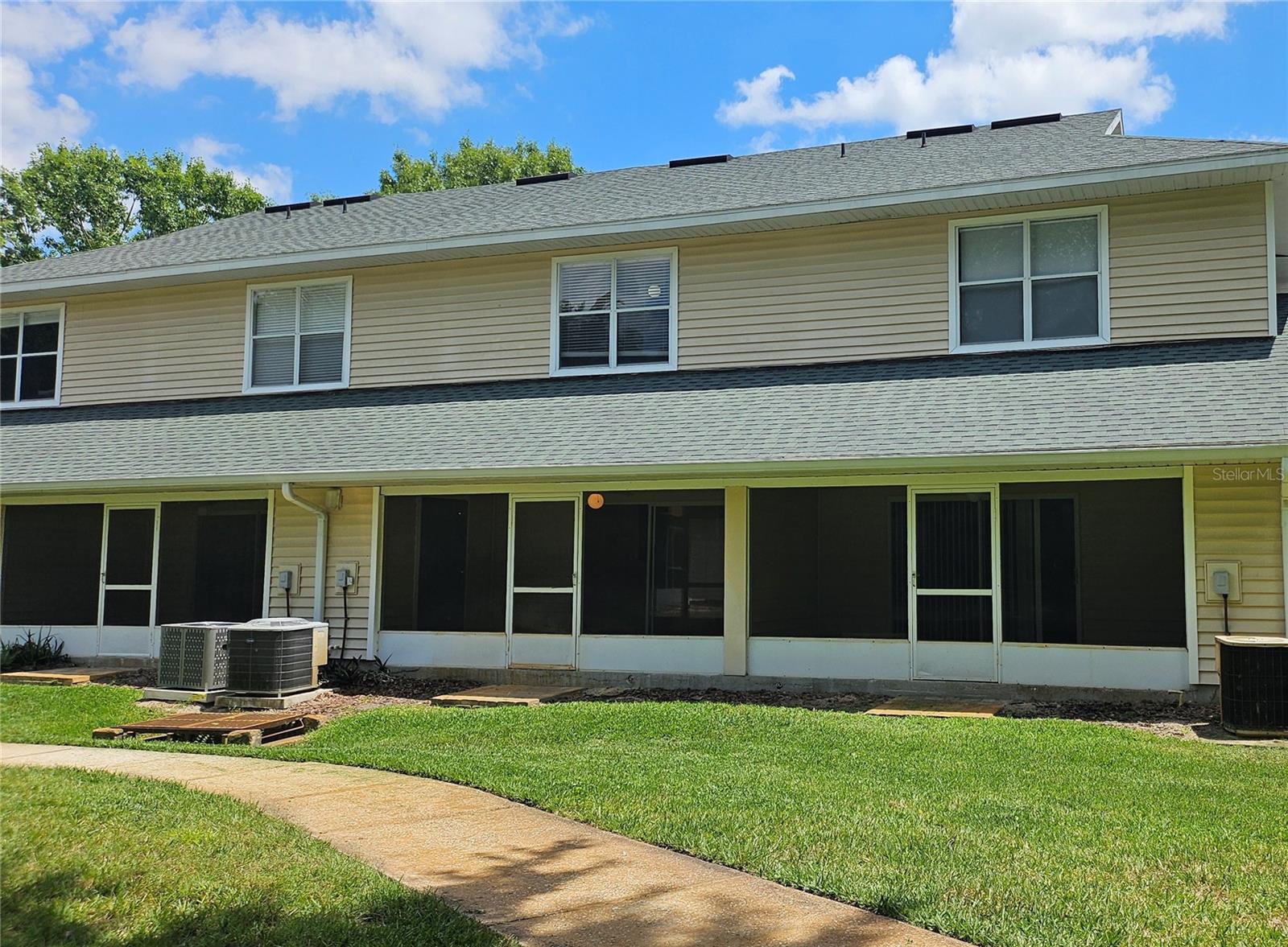 Image 30 of 34 For 13200 Newberry Road 86
