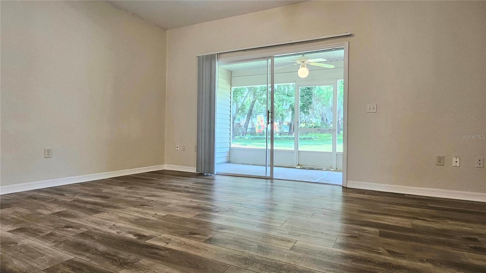 Image 4 of 34 For 13200 Newberry Road 86