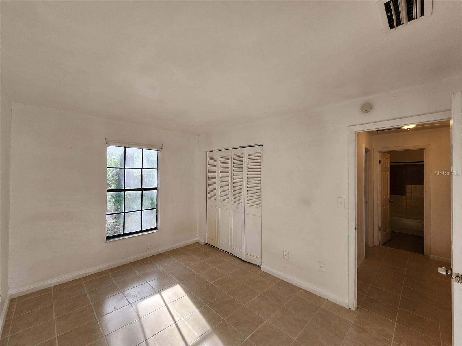 Image 10 of 17 For 6136 26 Street
