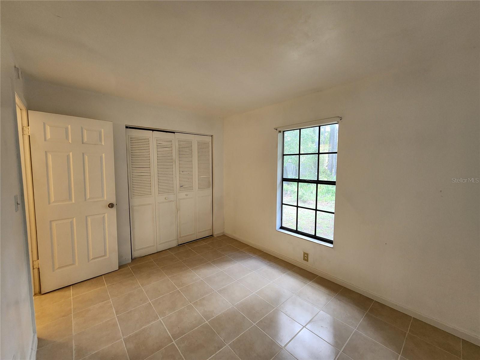Image 16 of 17 For 6136 26 Street