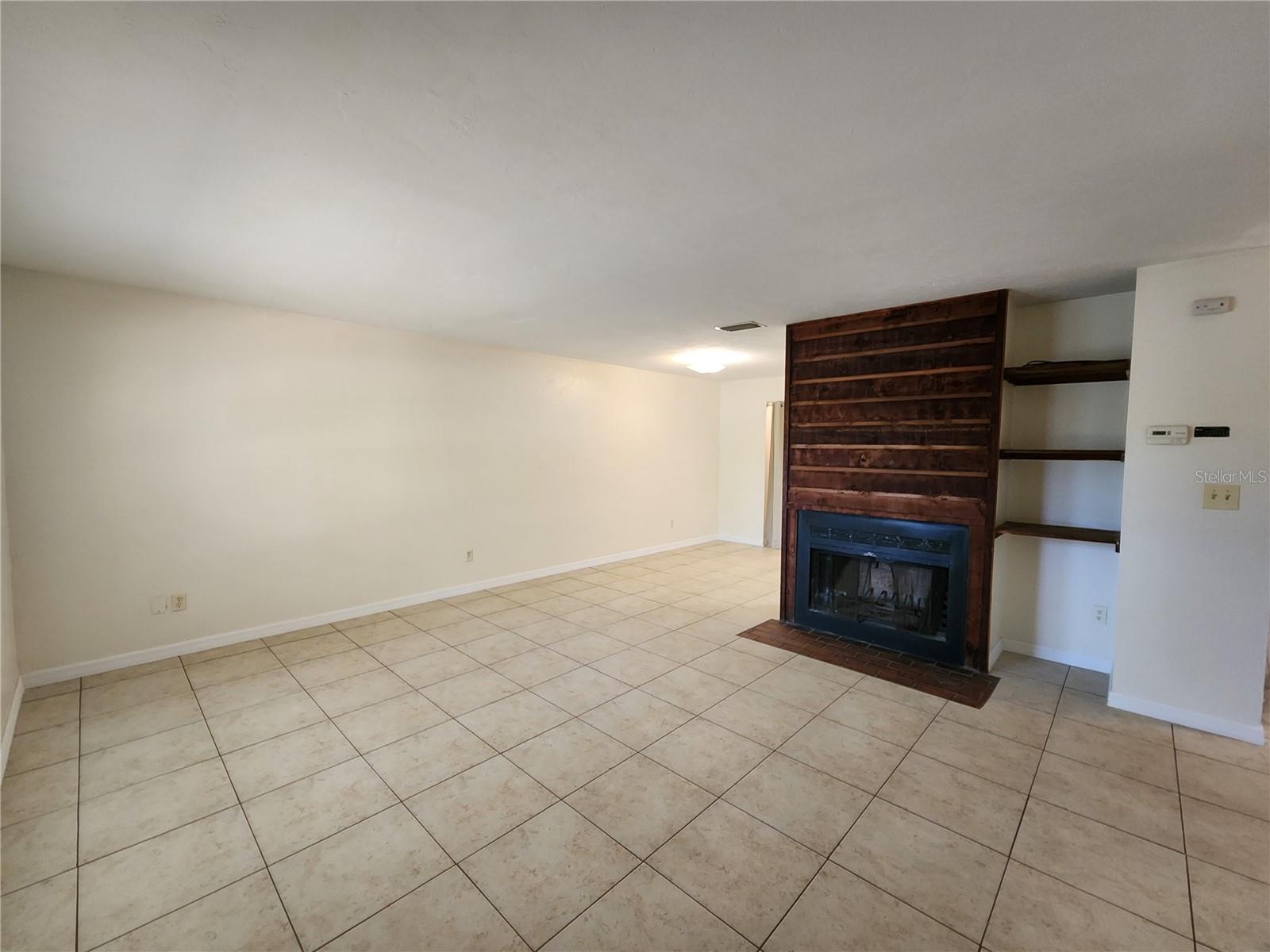 Image 22 of 31 For 6140 26 Street