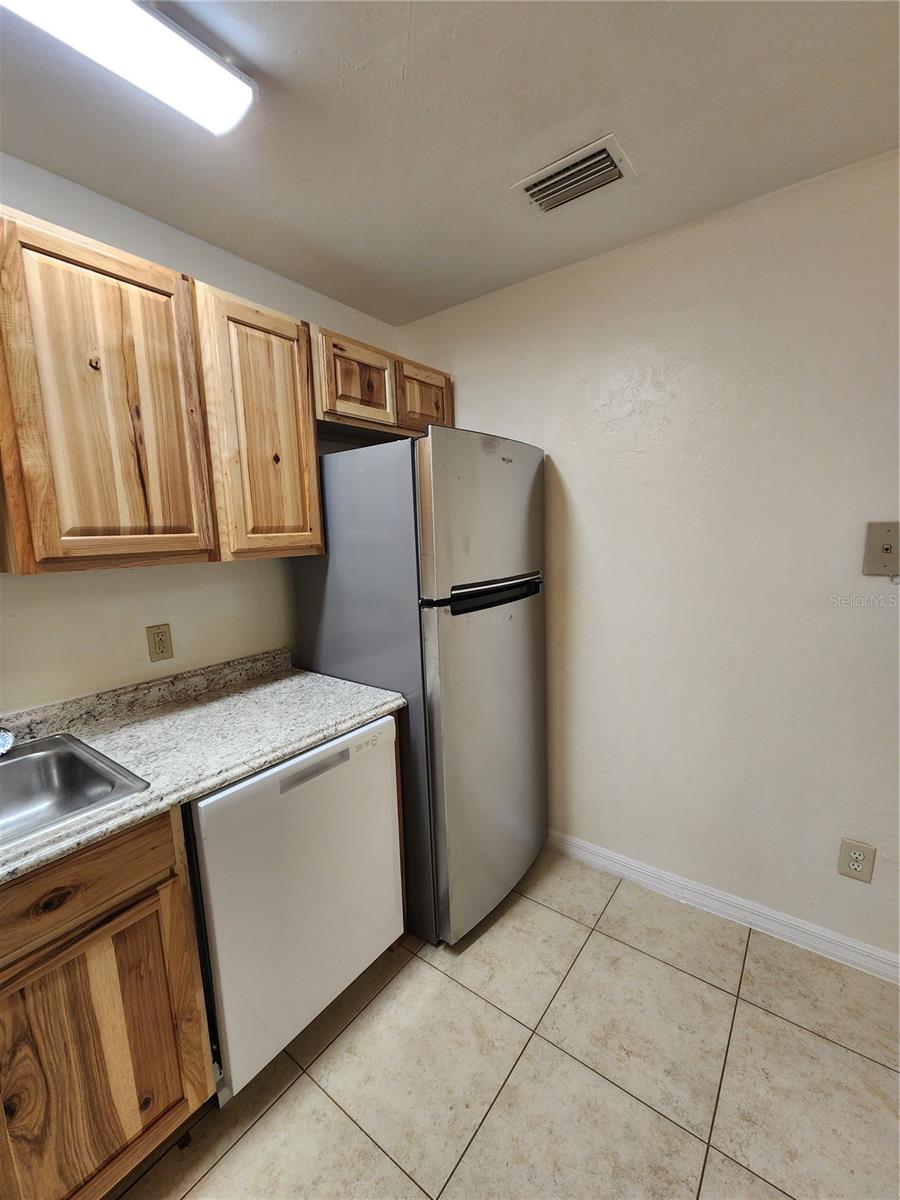 Image 29 of 31 For 6140 26 Street