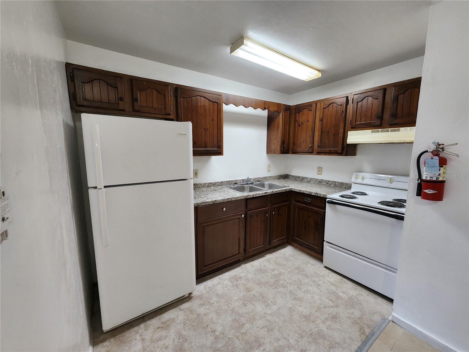 Image 6 of 17 For 6136 26 Street