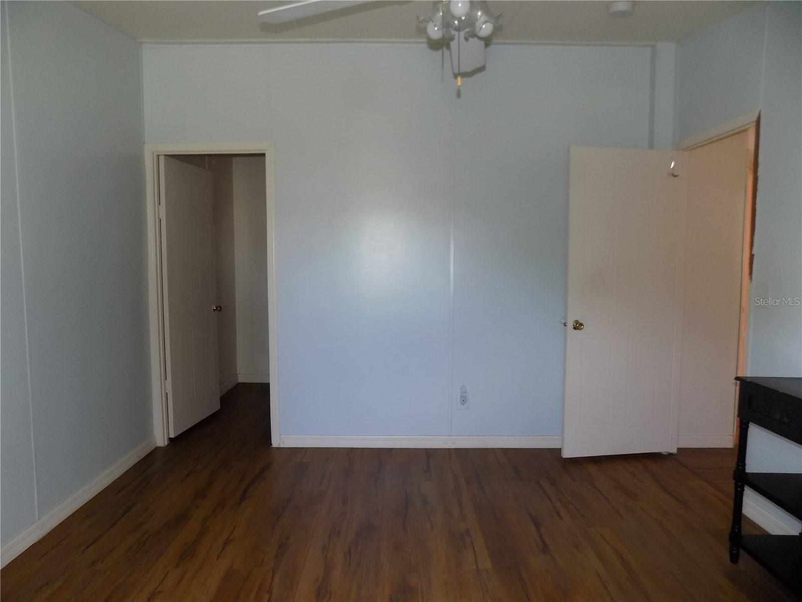 Image 18 of 23 For 12428 Archer Road
