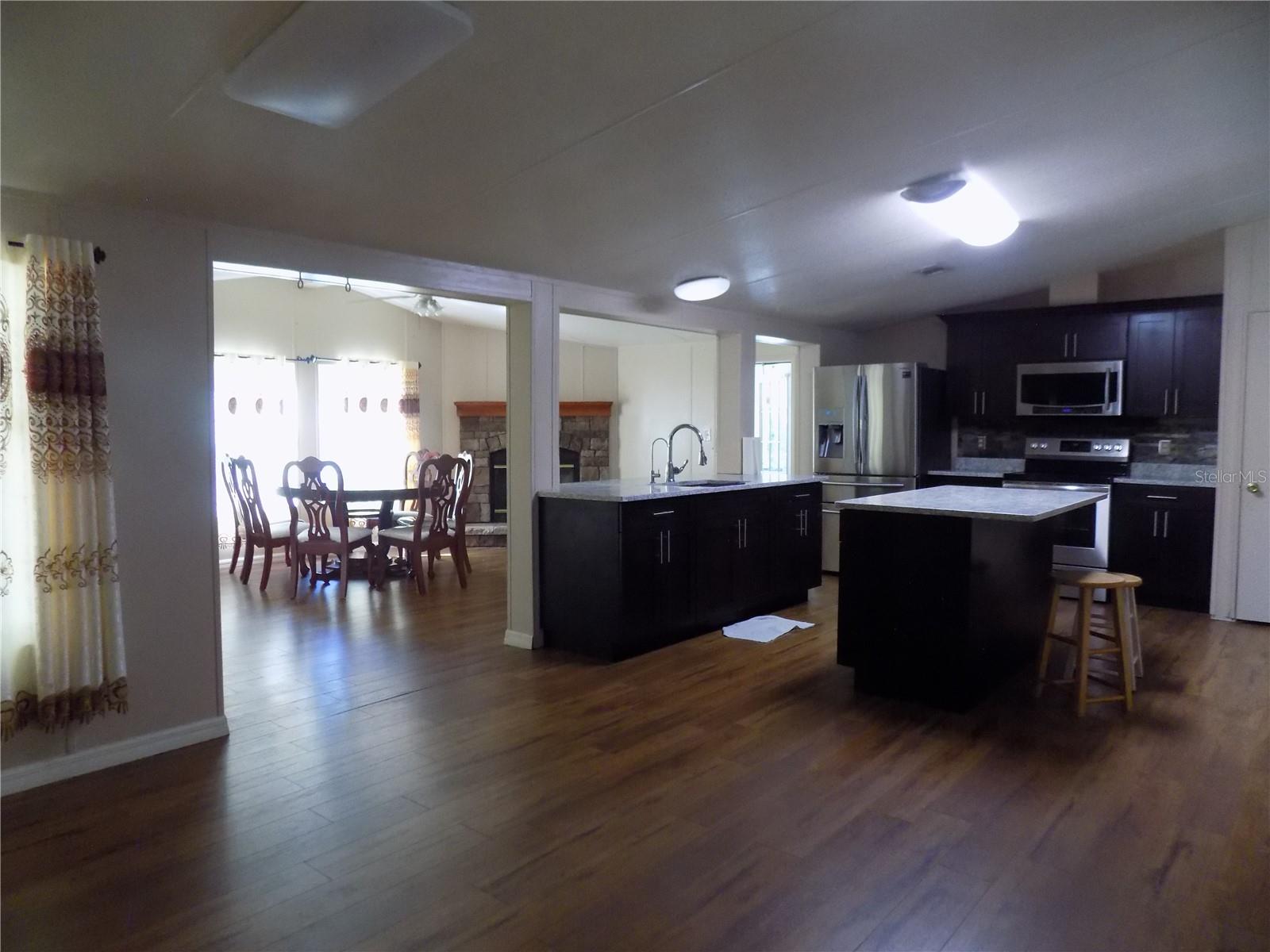 Image 7 of 23 For 12428 Archer Road
