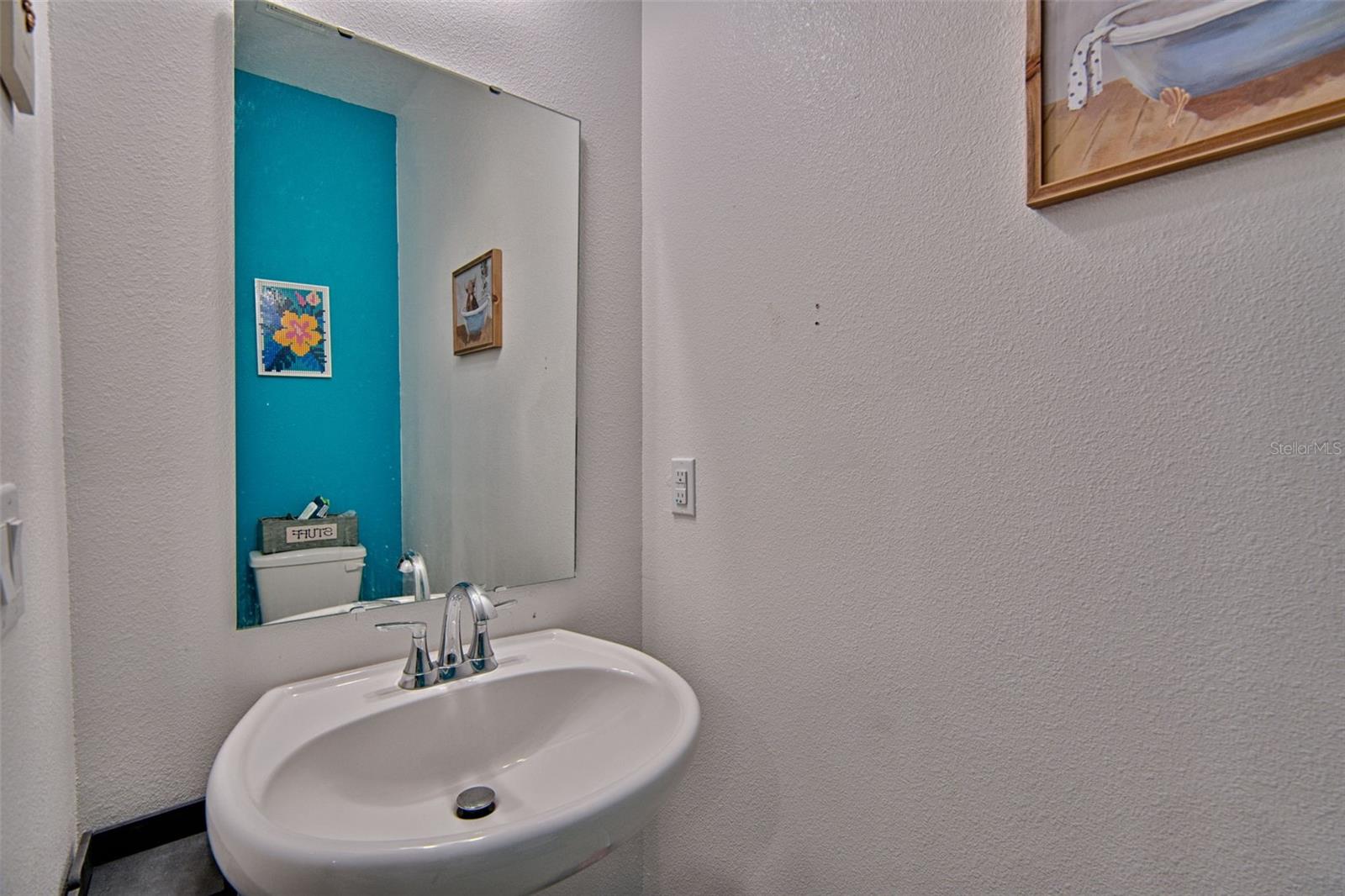 Image 13 of 29 For 12504 7th Place
