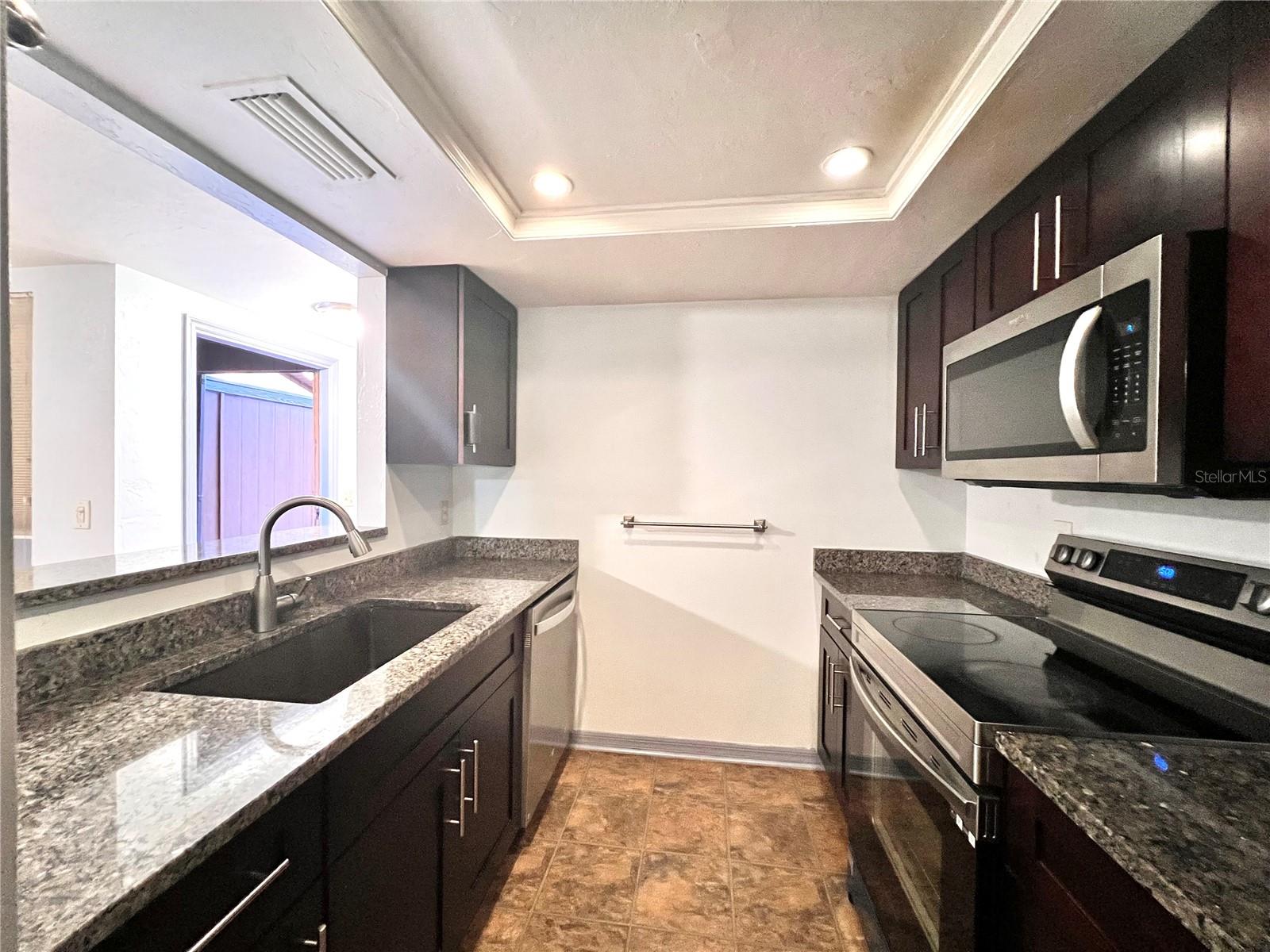 Image 7 of 19 For 5830 9th Place