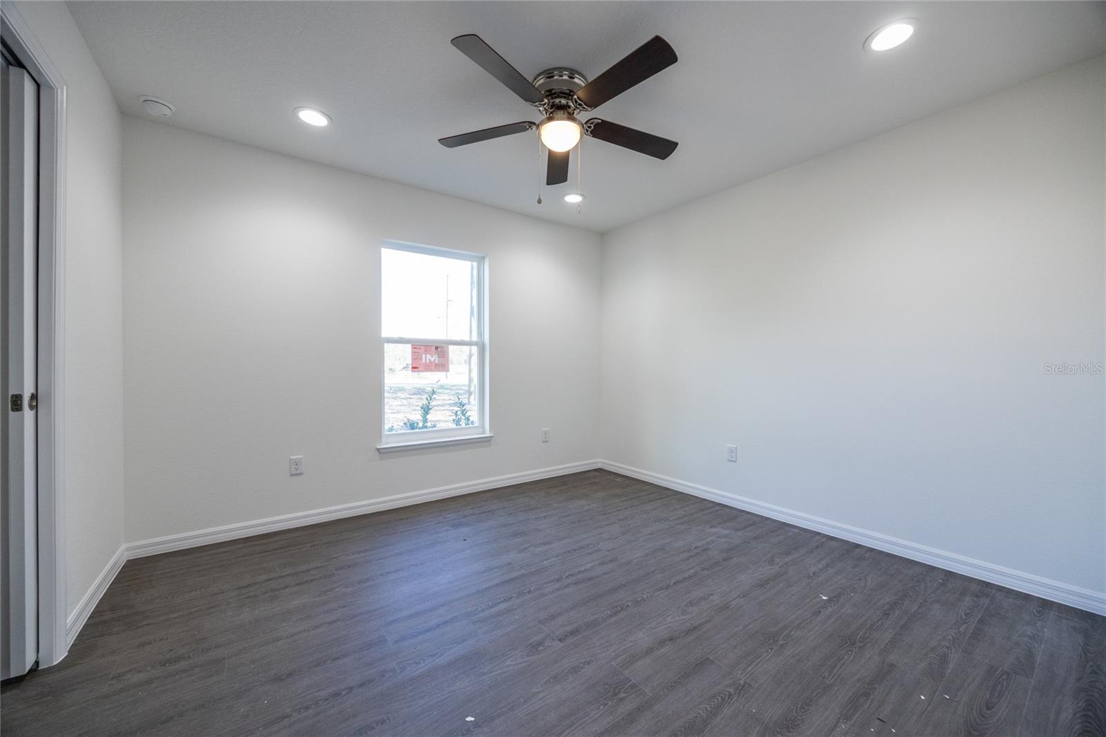 Image 16 of 20 For 8881 138th Lane