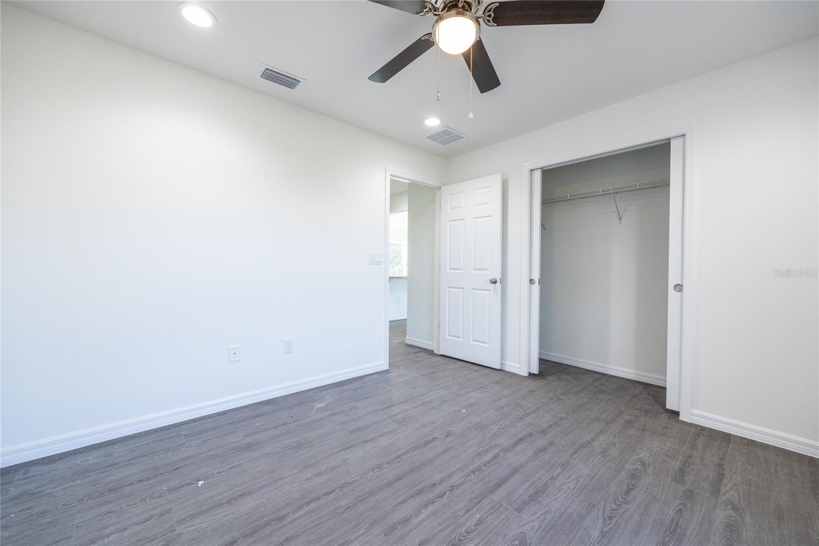 Image 17 of 20 For 8881 138th Lane