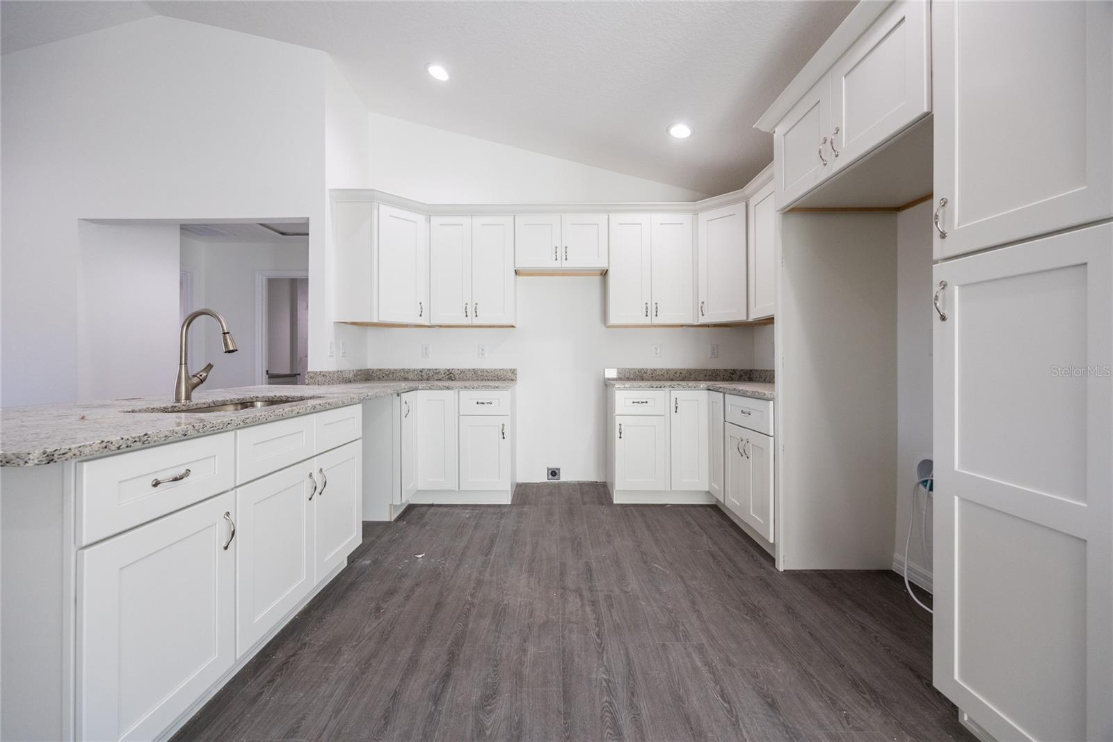 Image 7 of 20 For 8881 138th Lane
