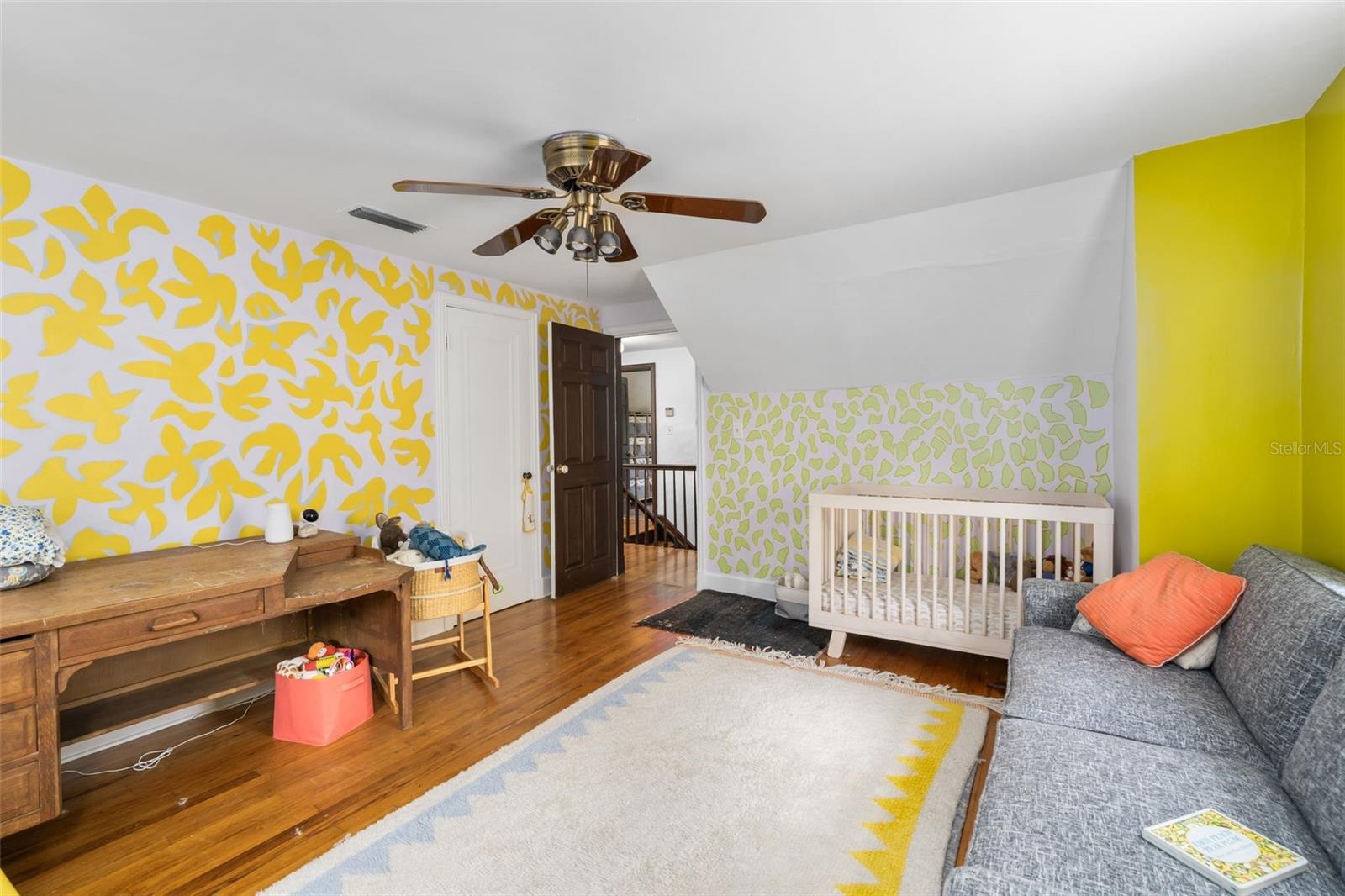 Image 15 of 41 For 535 9th Avenue