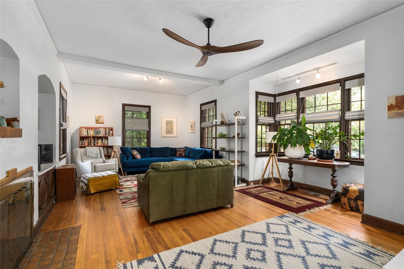 Image 4 of 41 For 535 9th Avenue