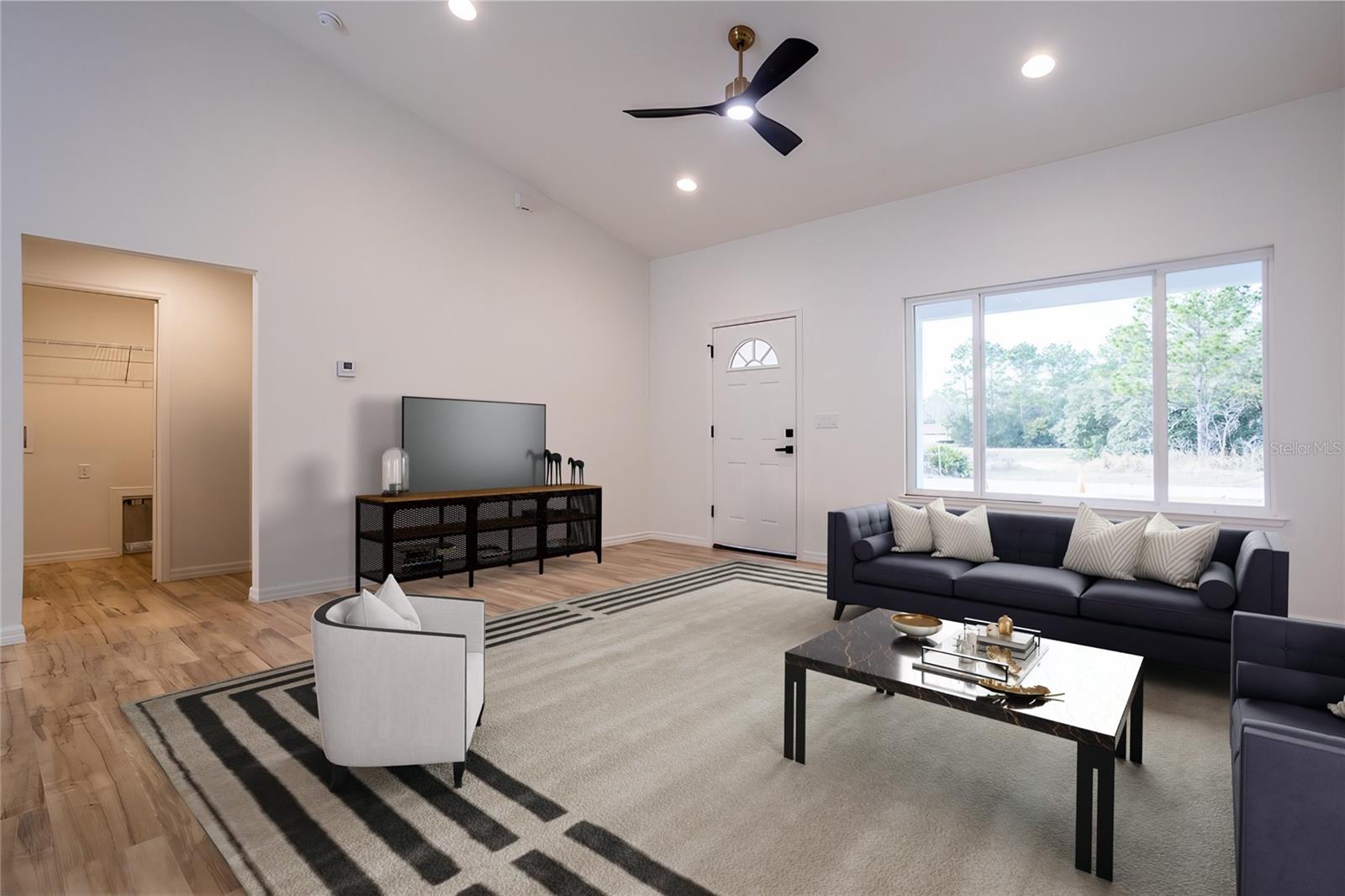 Image 4 of 35 For 8900 138th Lane