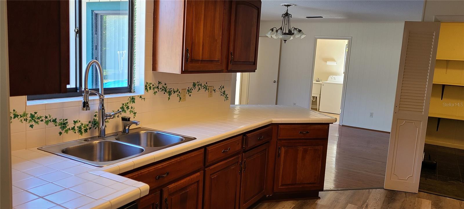 Image 3 of 12 For 3723 40th Street
